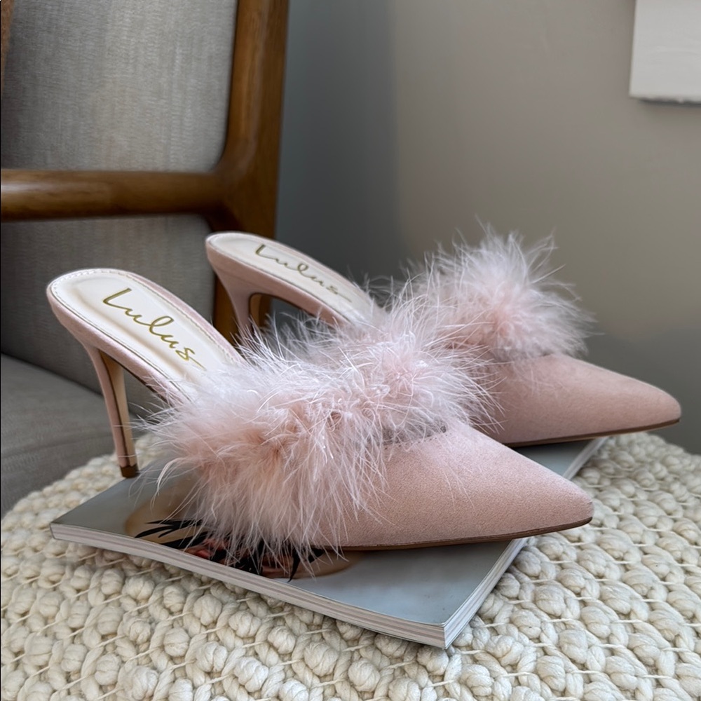 Lulu's Pink Feather Pointed-Toe Heels